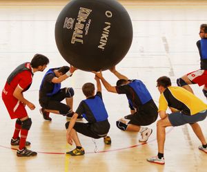 Le Kin Ball, un sport de taille !